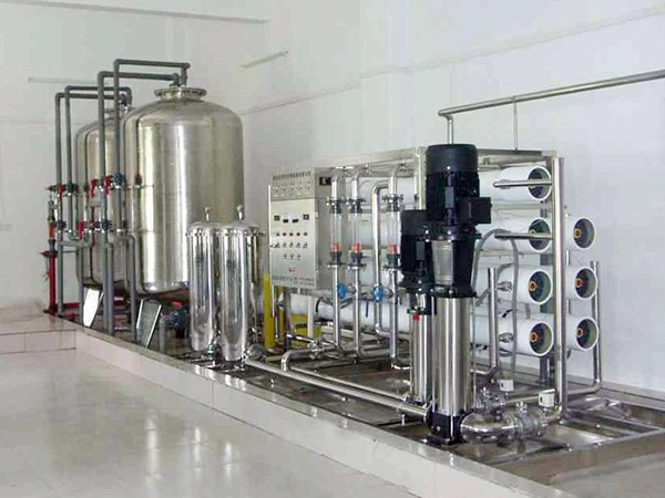 純水設備的濃水怎么處理？純水為什么腐蝕設備？