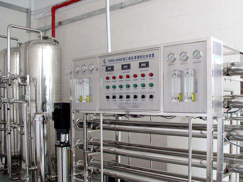 純水設(shè)備多久排污清潔？